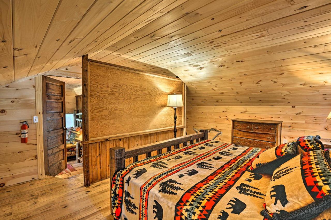 Adirondacks Cabin With Fire Pit On Otter Lake! Forestport 外观 照片